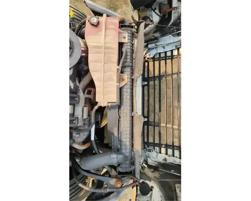 Freightliner Cascadia 113 Radiator