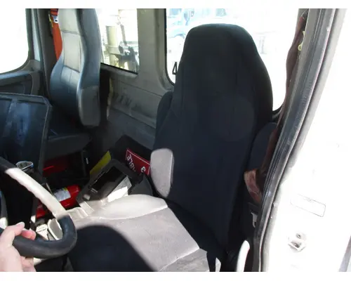 Seat, Front FREIGHTLINER CASCADIA 113 LKQ Heavy Truck - Tampa