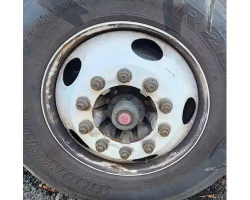 Spindle / Knuckle, Front Freightliner Cascadia 113 Complete Recycling Group LLC