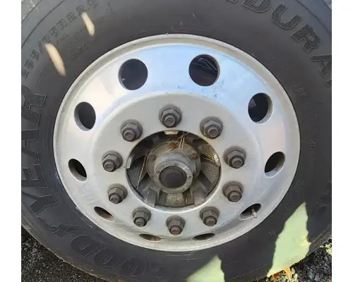 Spindle / Knuckle, Front Freightliner Cascadia 113 Complete Recycling Group LLC