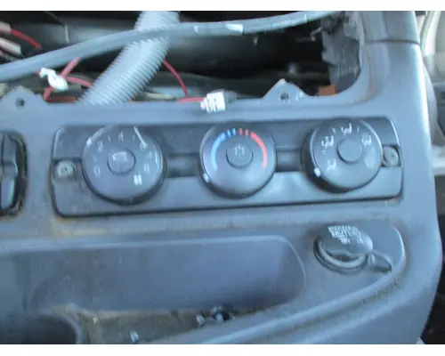 Temperature Control FREIGHTLINER CASCADIA 113 LKQ Heavy Truck - Tampa