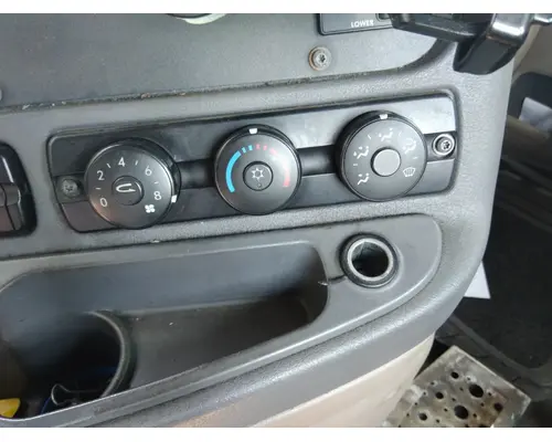 Temperature Control FREIGHTLINER CASCADIA 113 LKQ Heavy Truck Maryland