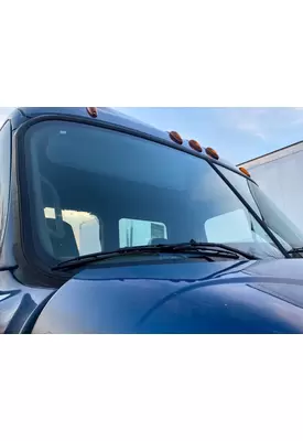 Freightliner Cascadia 113 Windshield Glass