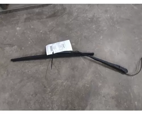 Windshield Wiper Arm FREIGHTLINER CASCADIA 113 LKQ Thompson Motors - Wykoff