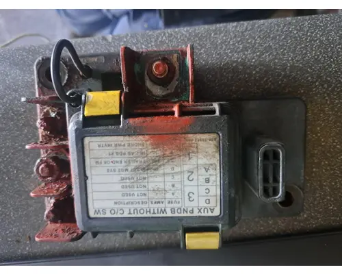Fuse Box FREIGHTLINER CASCADIA 113BBC Truck Salvage International Inc