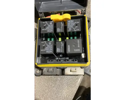 Fuse Box FREIGHTLINER CASCADIA 113BBC Truck Salvage International Inc