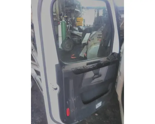Door Assembly, Front FREIGHTLINER CASCADIA 116-126 LKQ KC Truck Parts - Inland Empire