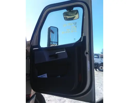 Door Assembly, Front FREIGHTLINER CASCADIA 116-126 LKQ Evans Heavy Truck Parts