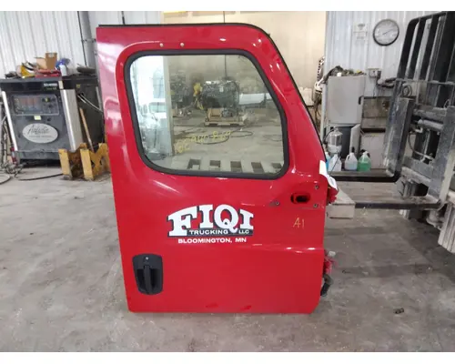 Door Assembly, Front FREIGHTLINER CASCADIA 116-126 LKQ Thompson Motors - Wykoff