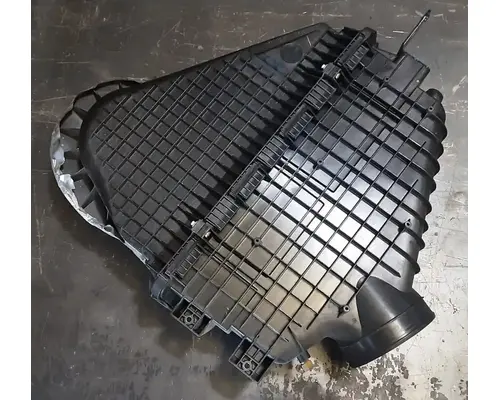 Air Cleaner FREIGHTLINER Cascadia 116 Day Cab Geco - Fresno