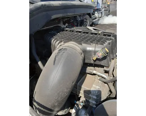 Air Cleaner FREIGHTLINER Cascadia 116 Day Cab Geco - Fresno