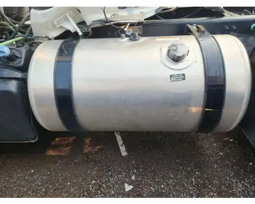 Freightliner Cascadia 116 Day Cab Fuel Tank