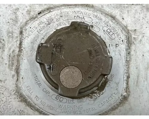 Freightliner Cascadia 116 Day Cab Fuel Tank