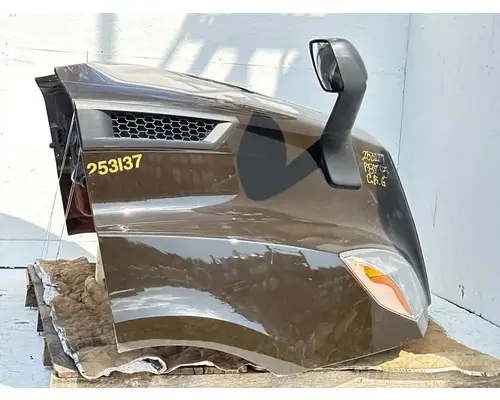 Freightliner Cascadia 116 Day Cab Hood