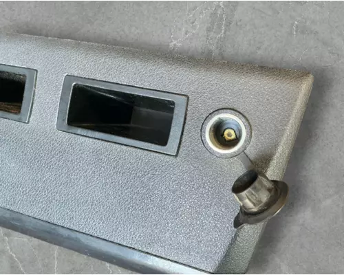 Freightliner Cascadia 116 Day Cab Interior Parts, Misc.