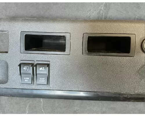 Freightliner Cascadia 116 Day Cab Interior Parts, Misc.