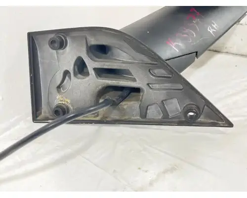 Freightliner Cascadia 116 Day Cab Mirror (Side View)
