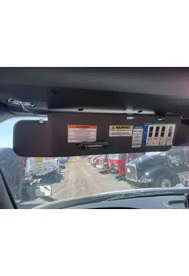 Freightliner Cascadia 116 Day Cab Sun Visor (External)