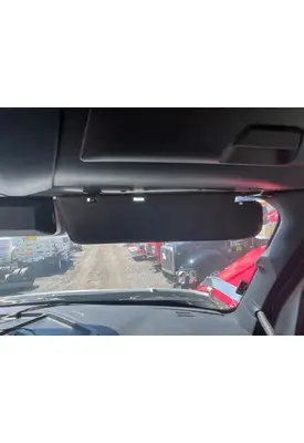 Freightliner Cascadia 116 Day Cab Sun Visor (External)