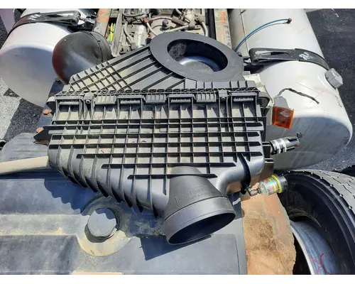Air Cleaner FREIGHTLINER CASCADIA 116 LKQ Heavy Truck Maryland
