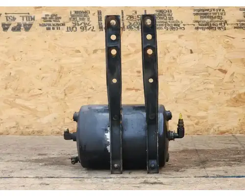 Air Tank Freightliner Cascadia 116 Complete Recycling Group LLC