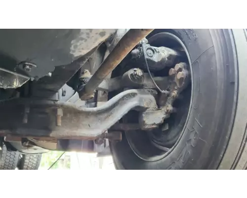Freightliner Cascadia 116 Axle Assembly, Front (Steer)