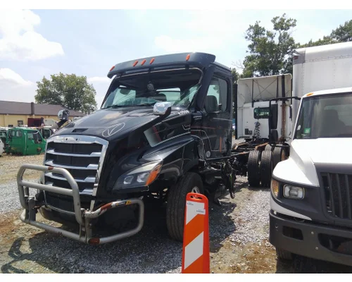 Cab FREIGHTLINER CASCADIA 116 LKQ Heavy Truck Maryland