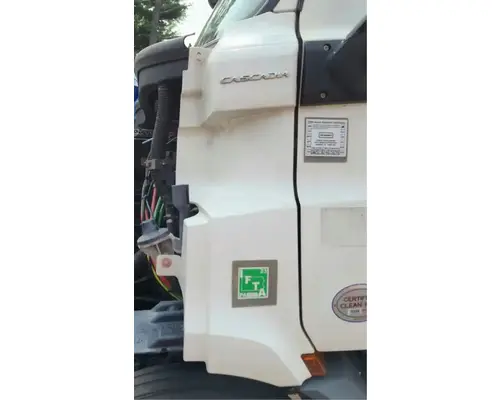 Cowl Freightliner Cascadia 116 Complete Recycling Group LLC