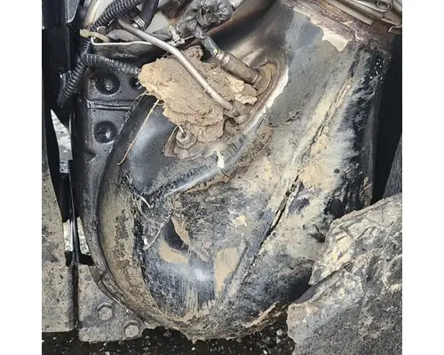 Freightliner Cascadia 116 DPF (Diesel Particulate Filter)