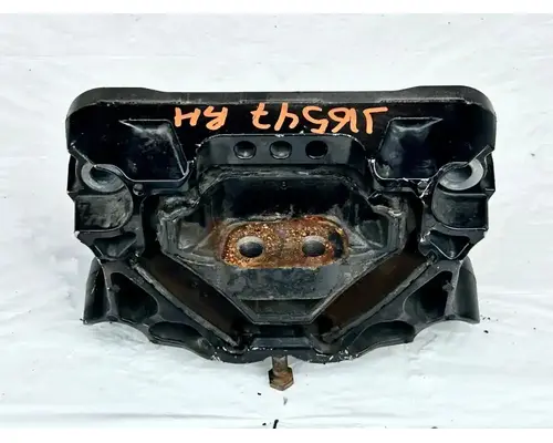 Freightliner Cascadia 116 Engine Mounts