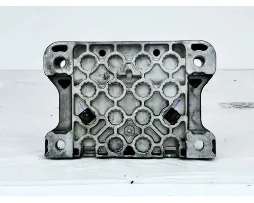Freightliner Cascadia 116 Engine Mounts