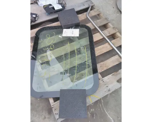 Back Glass FREIGHTLINER CASCADIA 116 LKQ Western Truck Parts