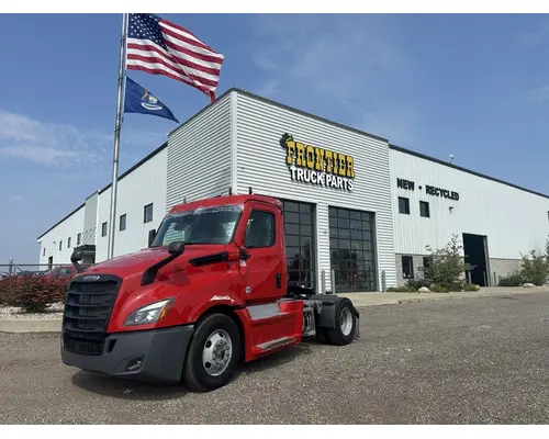 Rebuilders FREIGHTLINER Cascadia 116 Frontier Truck Parts