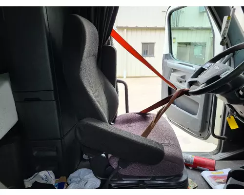 Seat, Front FREIGHTLINER CASCADIA 116 LKQ Thompson Motors - Wykoff