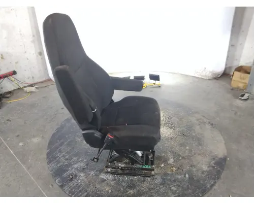 Seat, Front FREIGHTLINER CASCADIA 116 LKQ Evans Heavy Truck Parts