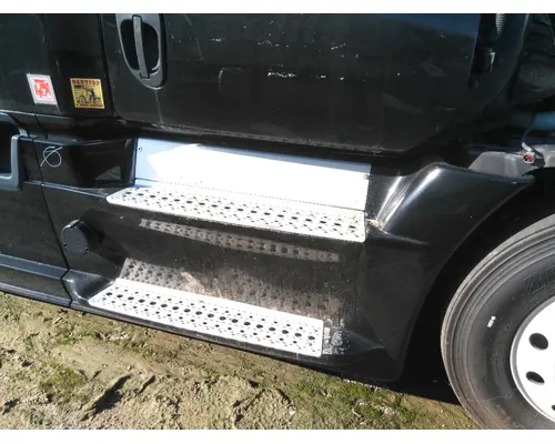 Side Fairing FREIGHTLINER CASCADIA 125 2018UP LKQ Evans Heavy Truck Parts