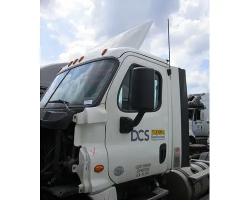 Cab FREIGHTLINER CASCADIA 125 2018UP LKQ Heavy Truck Maryland