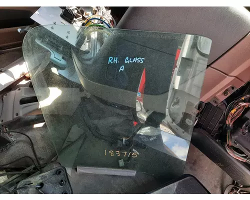 Door Glass, Front FREIGHTLINER CASCADIA 125 2018UP LKQ Heavy Truck Maryland