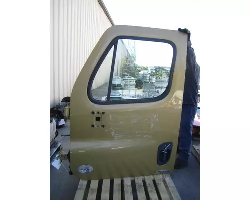 Door Assembly, Front FREIGHTLINER CASCADIA 125 EVOLUTION LKQ Heavy Truck Maryland