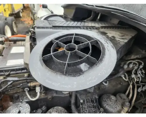 Air Cleaner Freightliner Cascadia 125 Complete Recycling Group LLC