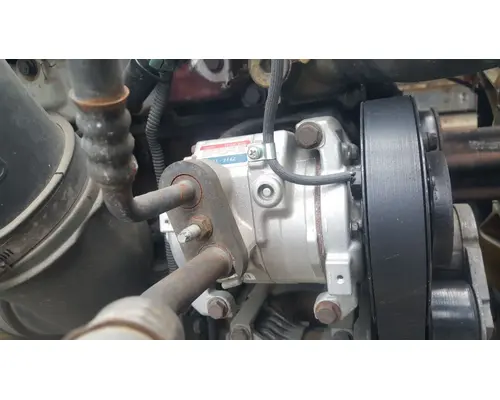 Freightliner Cascadia 125 Air Conditioner Compressor