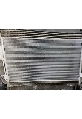 Freightliner Cascadia 125 Air Conditioner Condenser