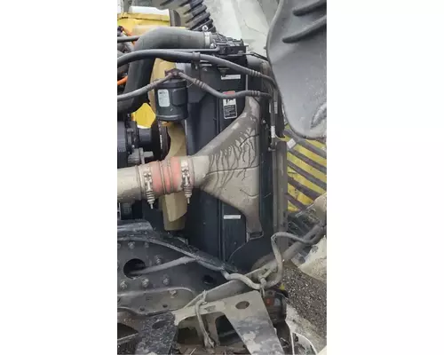Freightliner Cascadia 125 Air Conditioner Condenser