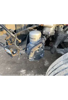 Freightliner Cascadia 125 Air Drier