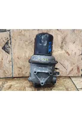 Freightliner Cascadia 125 Air Drier