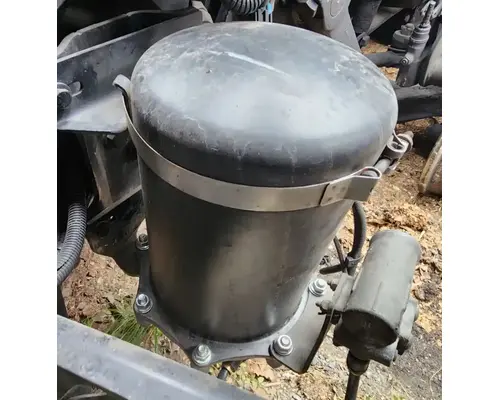 Freightliner Cascadia 125 Air Drier