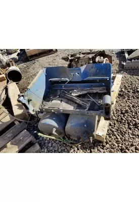 Freightliner Cascadia 125 Battery Box