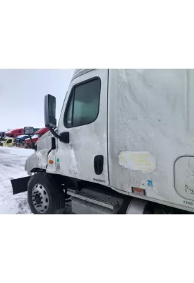 Freightliner Cascadia 125 Battery Box