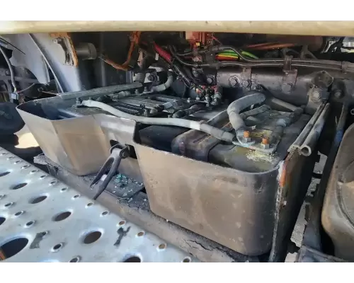 Freightliner Cascadia 125 Battery Box