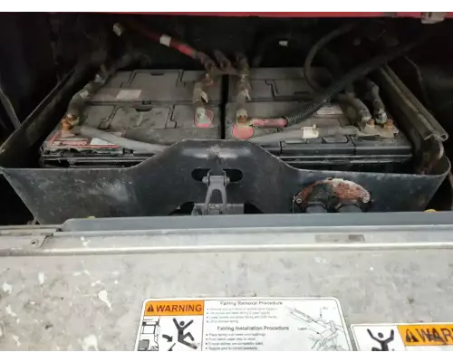 Freightliner Cascadia 125 Battery Box